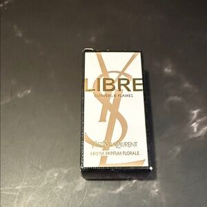 YSL Libre Flowers and Flames Mini Eau de P arfum